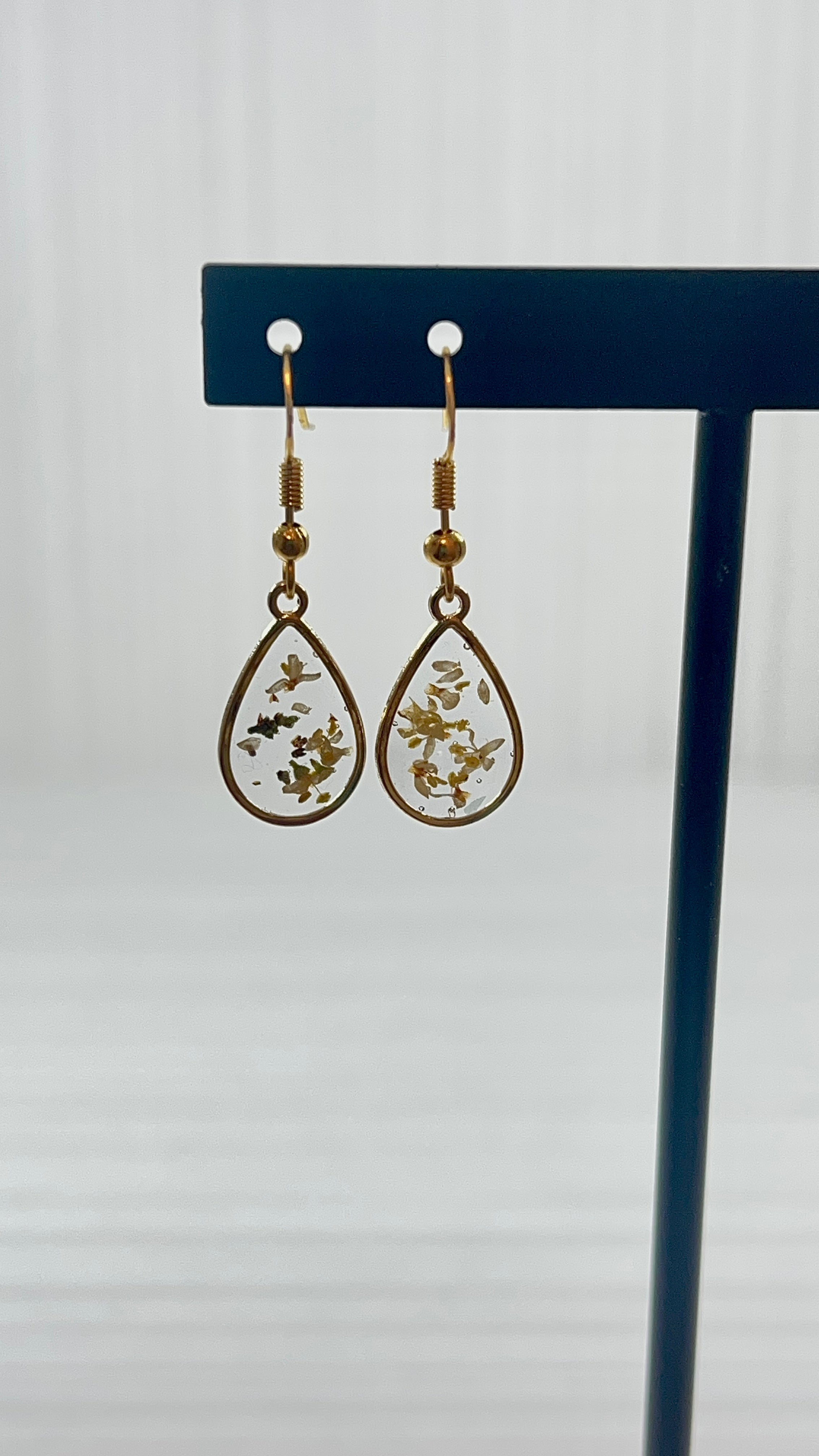 Pendiente flor de acacia