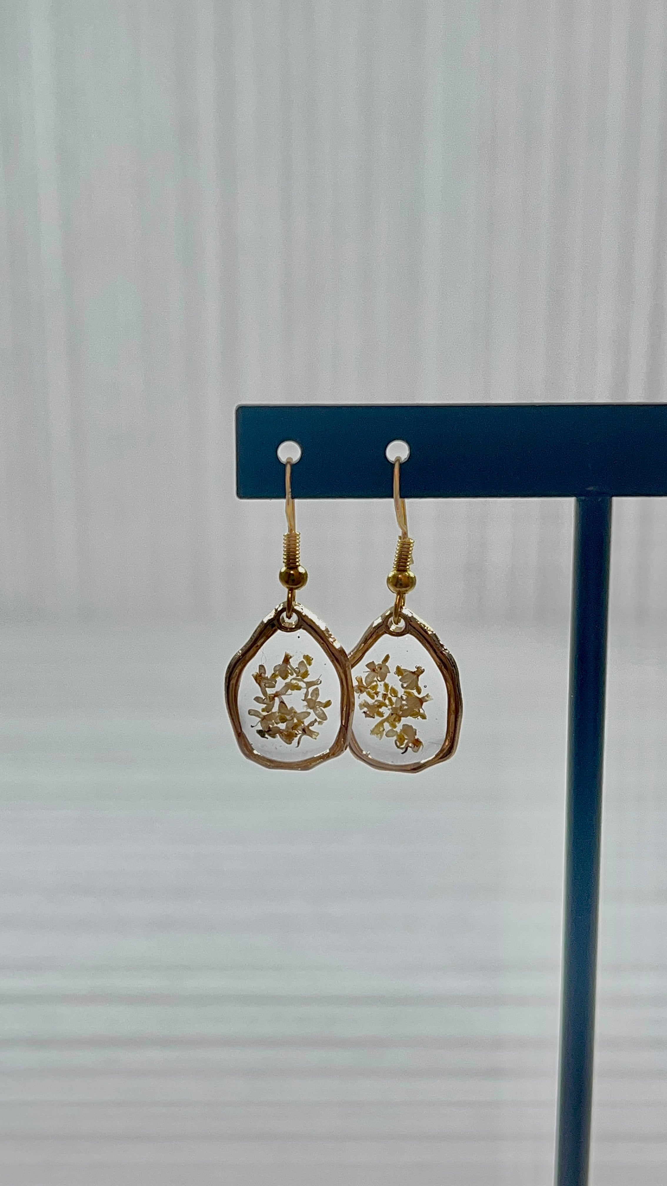 Pendiente flor de acacia